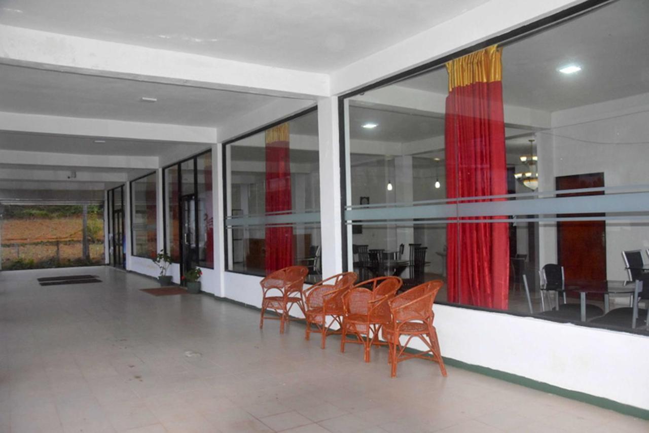Unique View Nuwaraeliya Hotel Nuwara Eliya Exterior foto