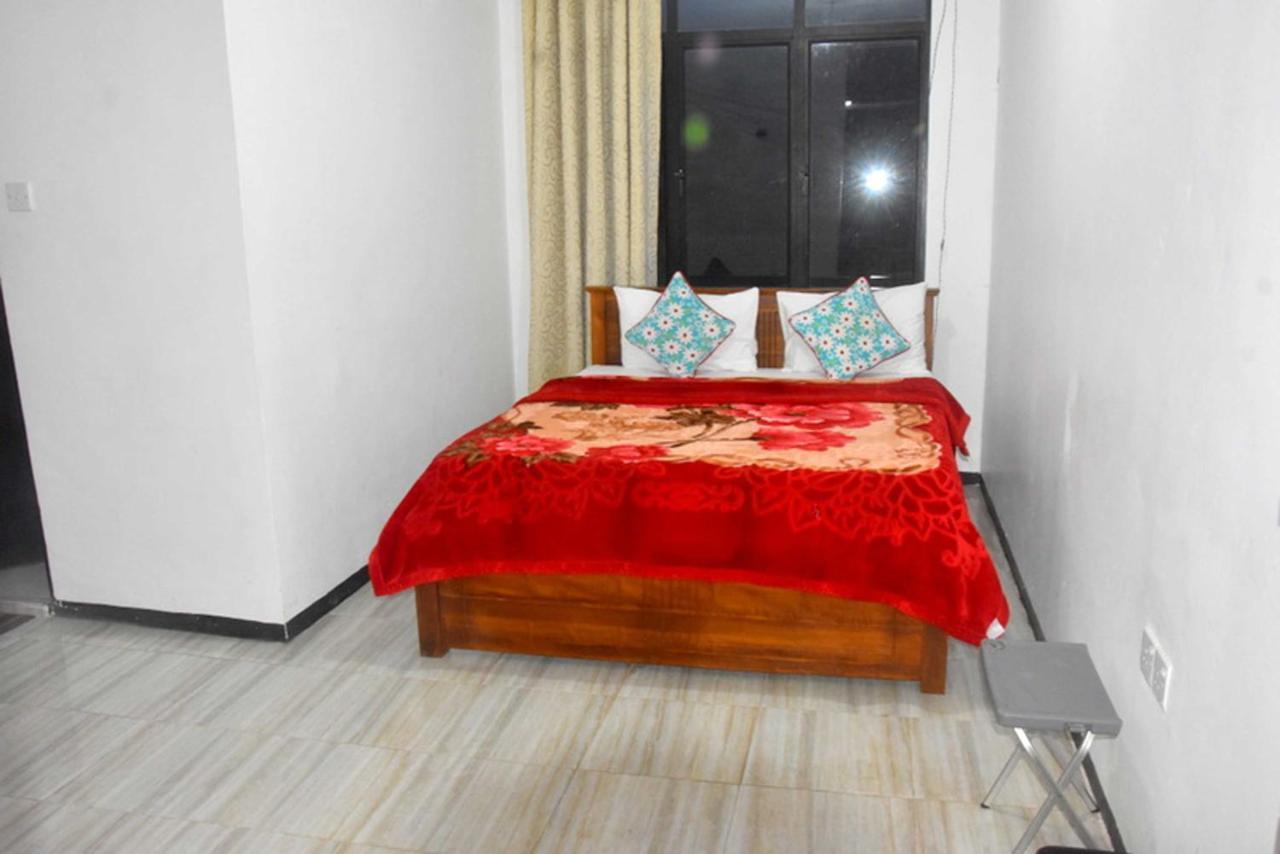 Unique View Nuwaraeliya Hotel Nuwara Eliya Exterior foto
