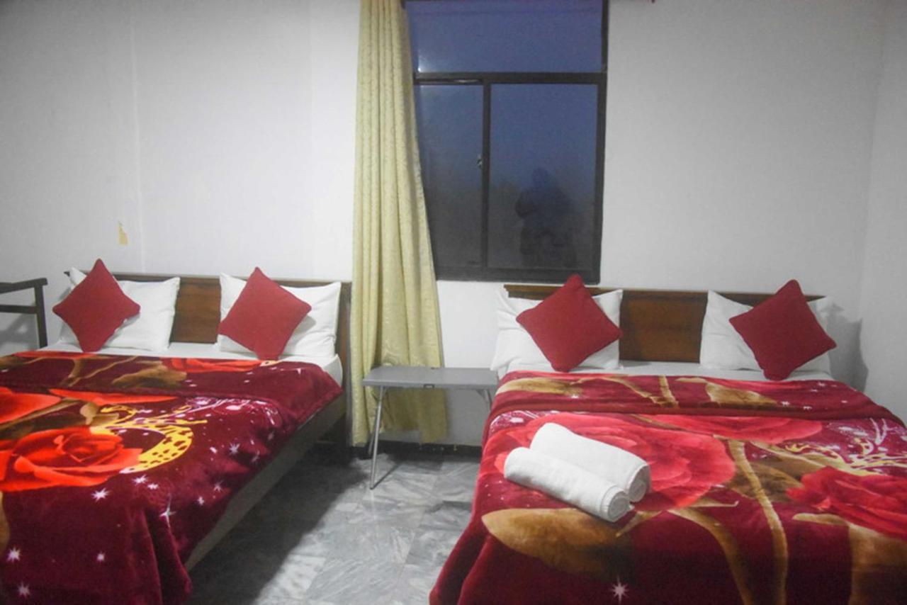 Unique View Nuwaraeliya Hotel Nuwara Eliya Exterior foto